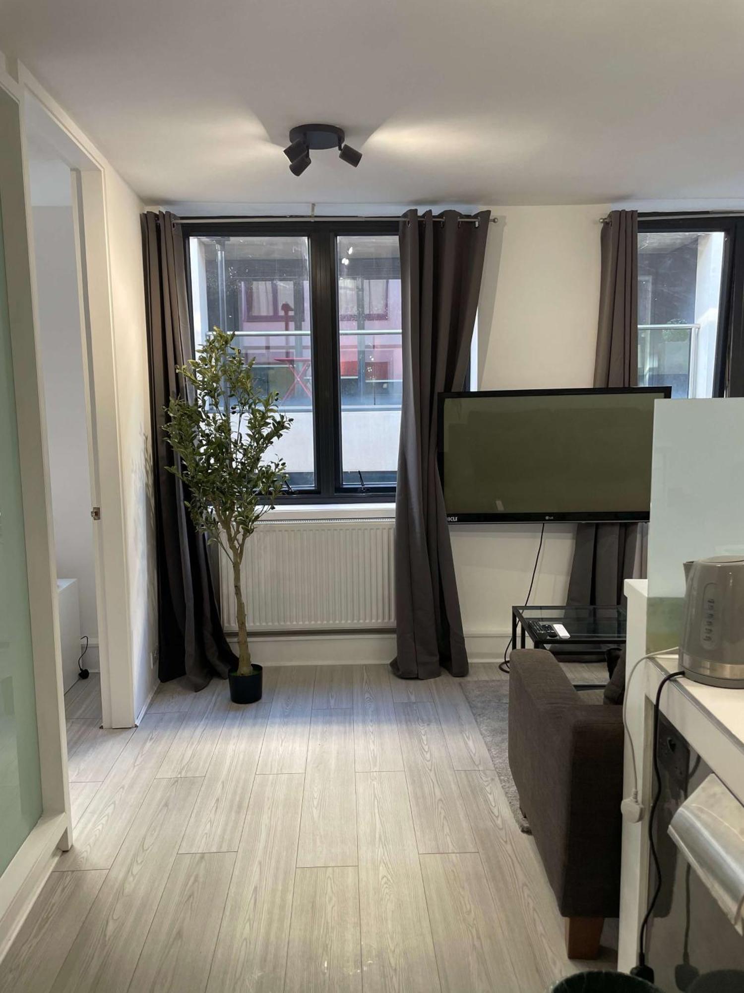 2 Bdrm Contemporary Central London Apartment 外观 照片